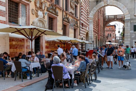 an outdoor restaurant in Verona Italy